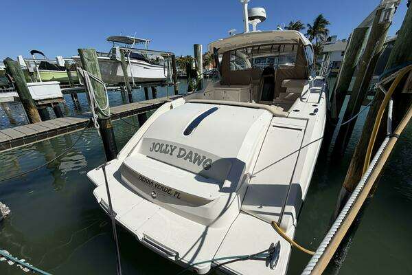 Pursuit SC 365i Yacht For Sale