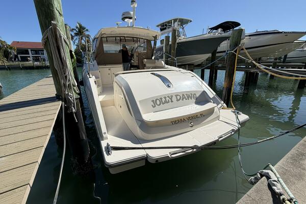 2014 Pursuit F350 - Profile 