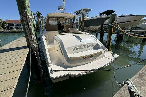 Pursuit SC 365i Yacht For Sale