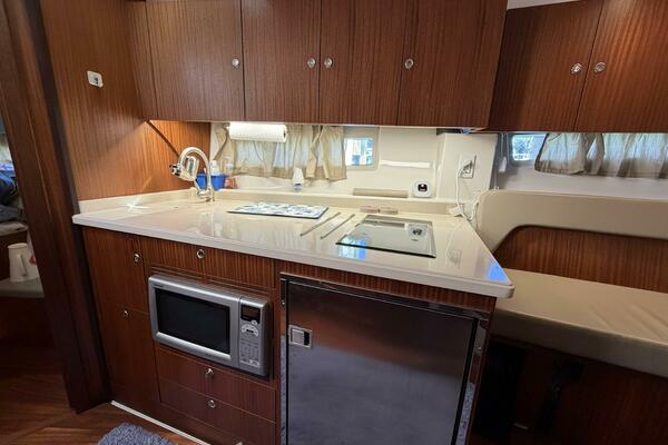 2014 Pursuit F350 - Galley