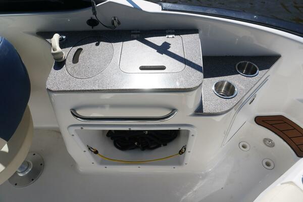 24ft Hurricane Yacht For Sale