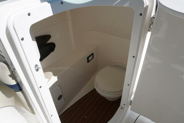24ft Hurricane Yacht For Sale