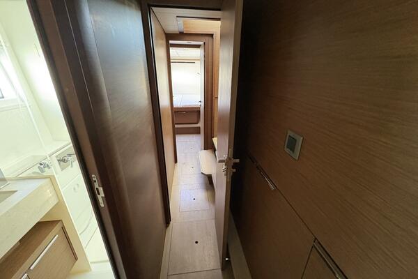 Shamwari 46ft Lagoon Yacht For Sale