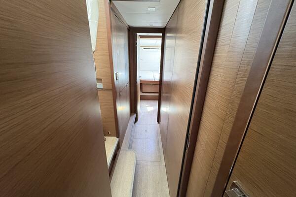 Shamwari 46ft Lagoon Yacht For Sale