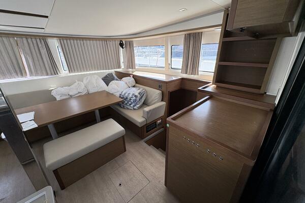 Shamwari 46ft Lagoon Yacht For Sale