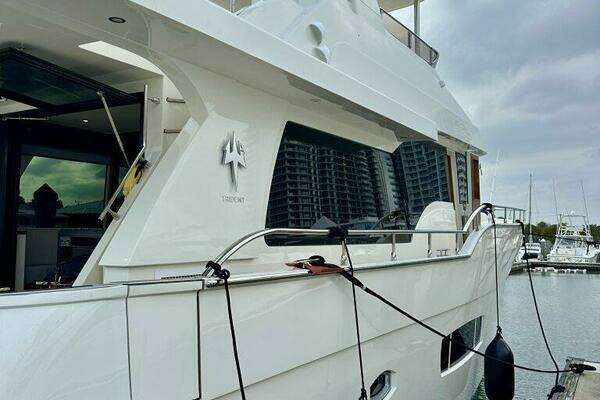 2023 Outer Reef Trident 62