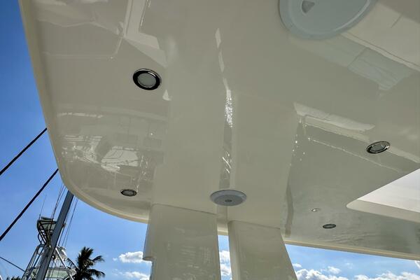 Outer Reef 62 SOUTH  PAWS  - Main Deck Aft