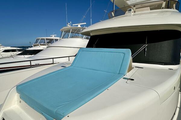 Outer Reef 62 SOUTH  PAWS - Exterior Bow SunPads