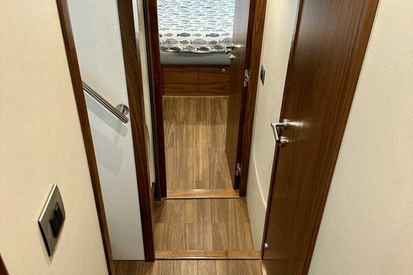 Outer Reef 62 SOUTH  PAWS - Interior