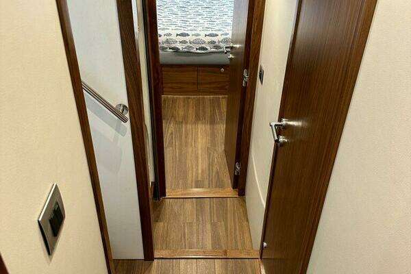 2023 Outer Reef Trident 62