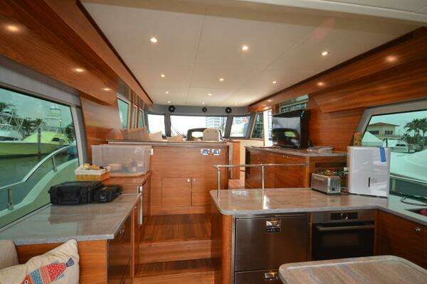 2023 Outer Reef Trident 62