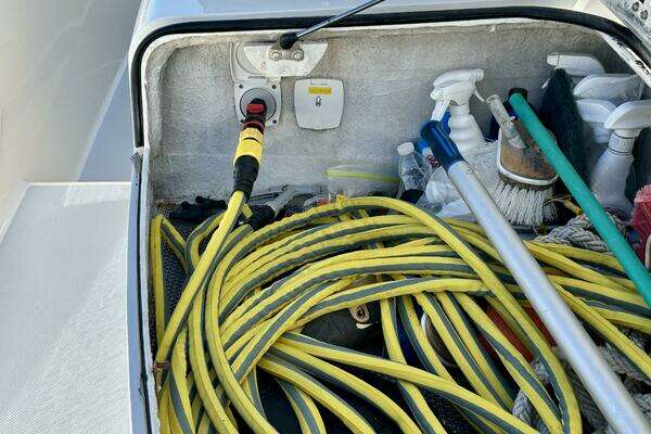 2023 Outer Reef Trident 62