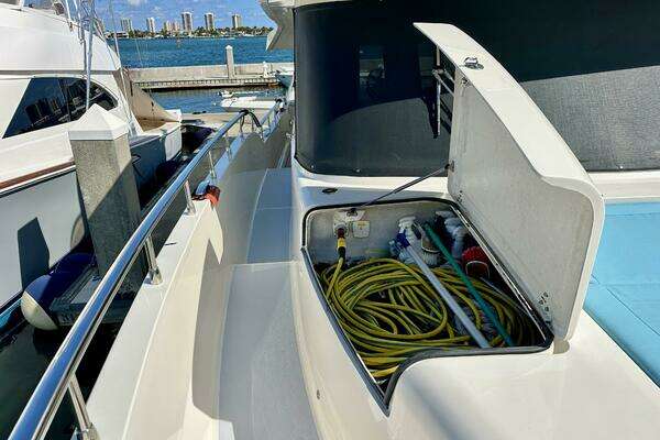 2023 Outer Reef Trident 62