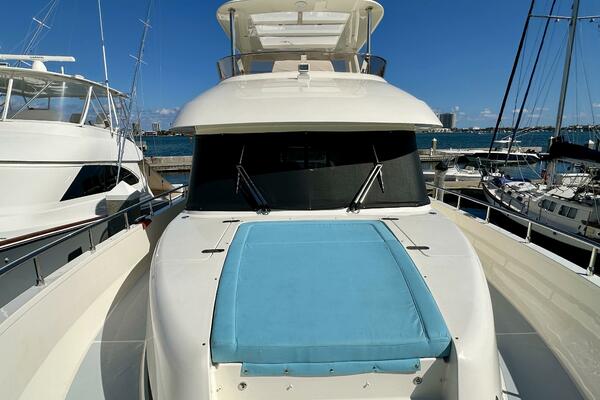 Outer Reef 62 SOUTH  PAWS - Exterior Bow SunPads