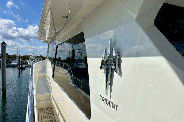 2023 Outer Reef Trident 62