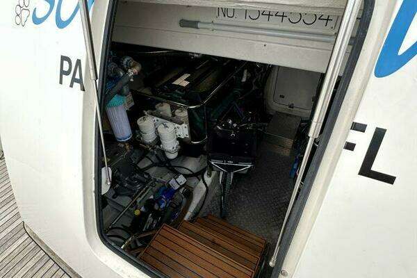 2023 Outer Reef Trident 62