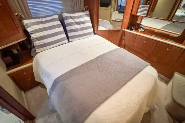 Aft Primary Stateroom