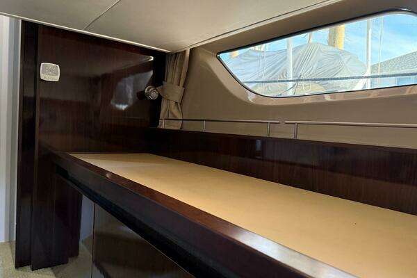 Sea Ray 40 Sundancer Yacht For Sale