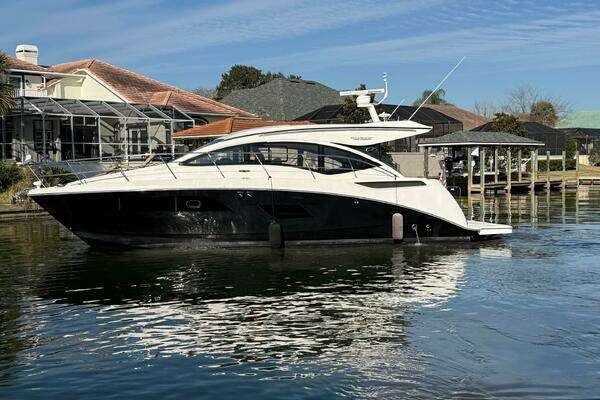 Sea Ray 40 Sundancer Yacht For Sale