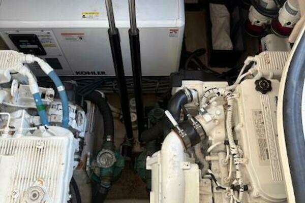 Sea Ray 40 Sundancer Yacht For Sale