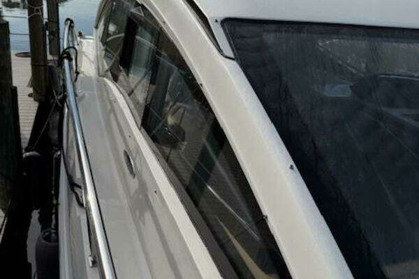 Sea Ray 40 Sundancer Yacht For Sale