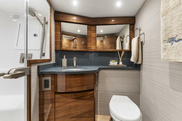 ON ORDER 50ft Viking Yacht For Sale