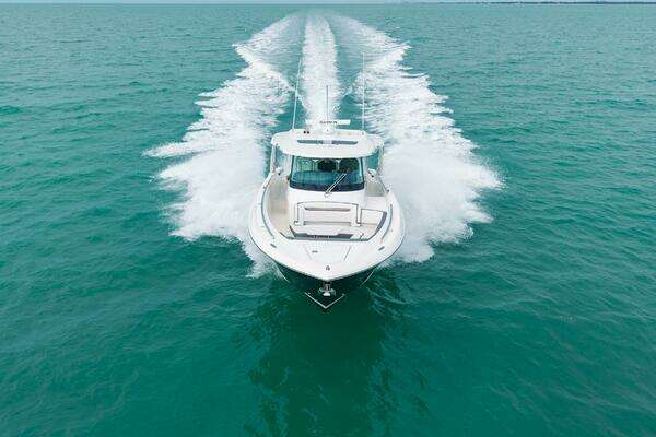 Tiara Sport 38 LS Yacht For Sale