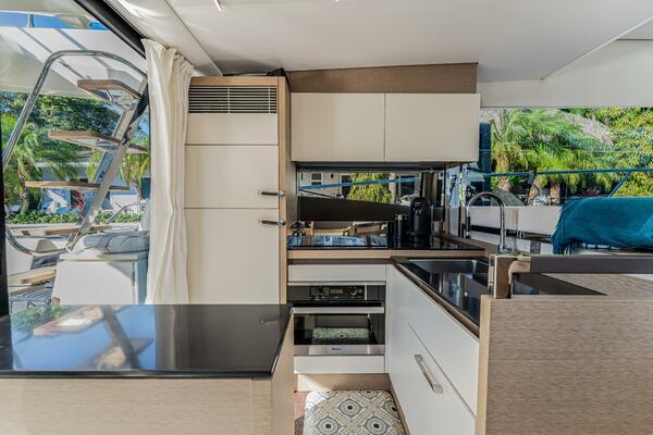 52ft Prestige Yacht For Sale