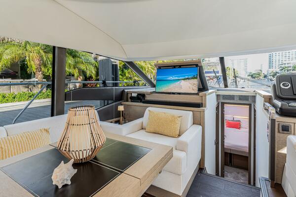 52ft Prestige Yacht For Sale