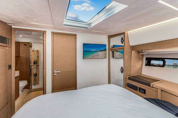 Prestige 520 Yacht For Sale