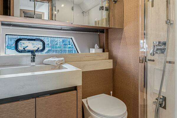 Prestige 520 Yacht For Sale