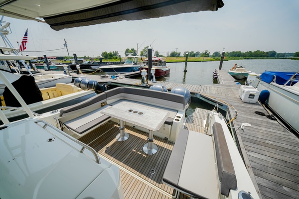 34ft Jeanneau Yacht For Sale