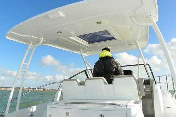 Jeanneau 10.5 Yacht For Sale