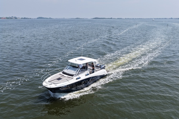 34ft Jeanneau Yacht For Sale