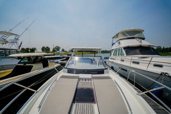 34ft Jeanneau Yacht For Sale