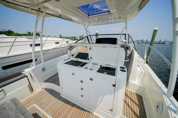 34ft Jeanneau Yacht For Sale