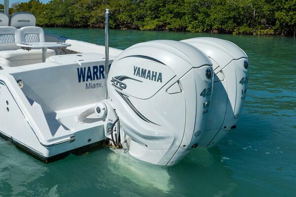 38ft Jupiter Yacht For Sale