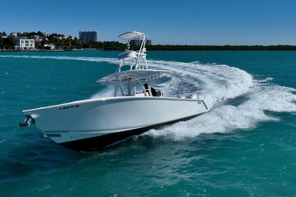 38ft Jupiter Yacht For Sale