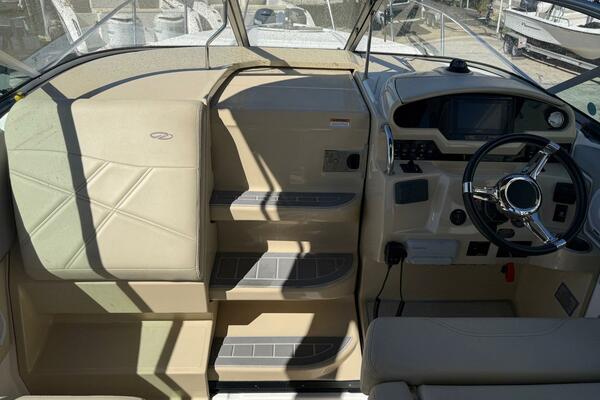 27ft Regal Yacht For Sale