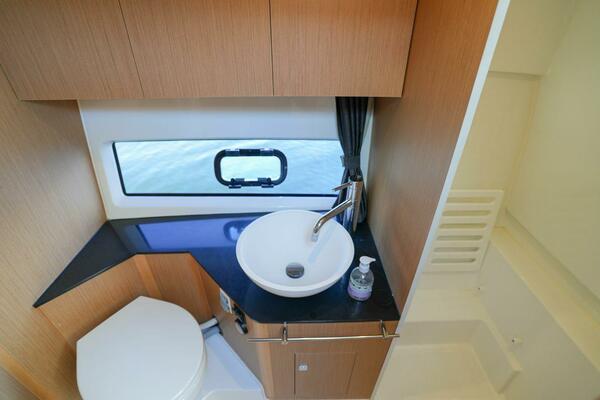 32ft Beneteau Yacht For Sale