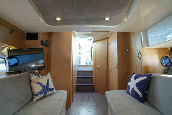 Beneteau Flyer 10 Yacht For Sale