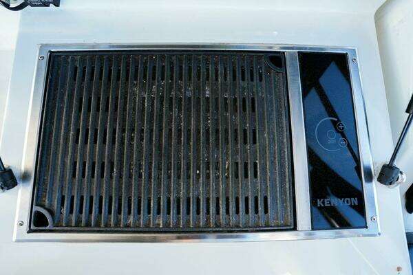 Beneteau Flyer 10 Yacht For Sale