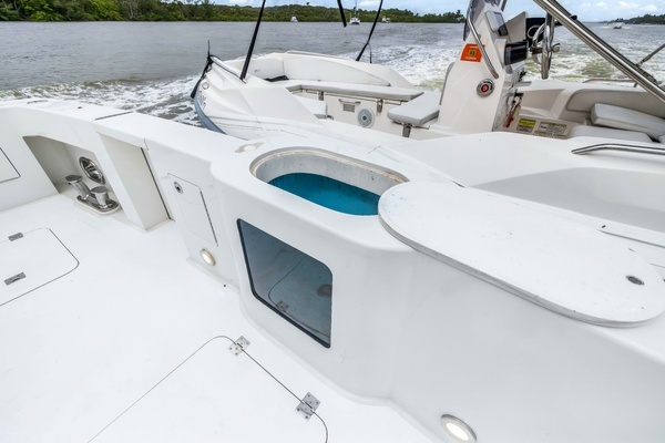 Photo of the 2012 Cheoy Lee Cheoy Lee Bravo 84 "AURORA"