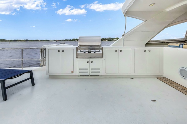 AURORA 84ft Cheoy Lee Yacht For Sale