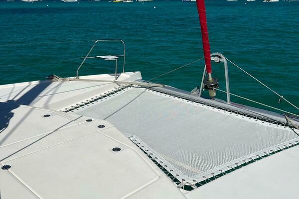 DREAMWEAVER 39ft Robertson  amp  Caine Yacht For Sale