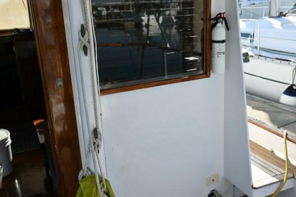 32ft Grand Banks Yacht For Sale