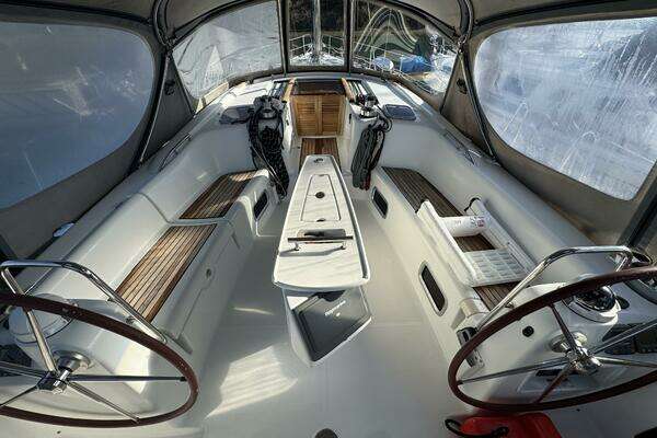 Beneteau 49 Yacht For Sale