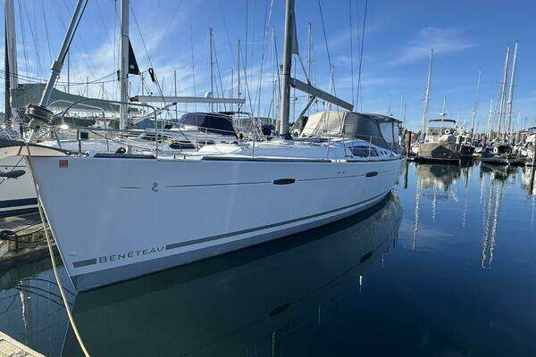 Photo of the 2009 Beneteau 49 "WAKADUI"