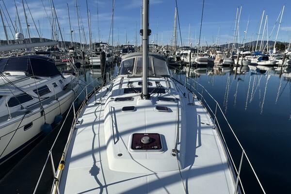 49ft Beneteau Yacht For Sale