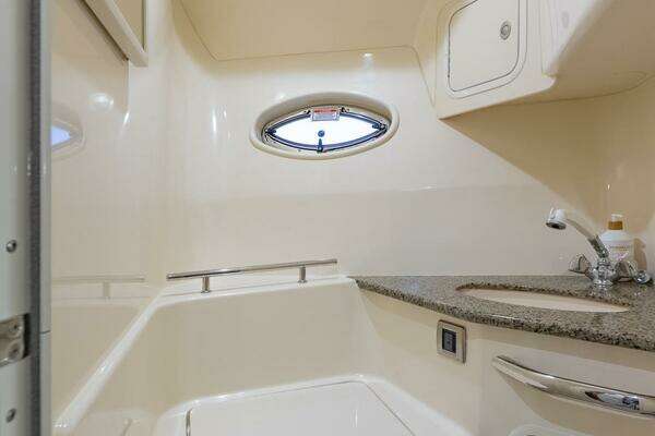 Sea Ray  Yacht For Sale